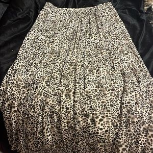 Pleated animal print skirt